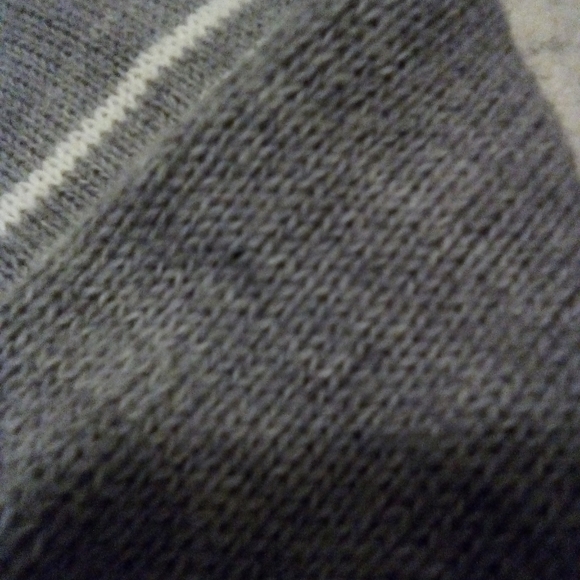 Int Ladies Garment Sportswear Gray Black and White Collared Sweater Size Large - Picture 6 of 16